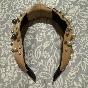 Elegant Pearl-Studded Tan Headband